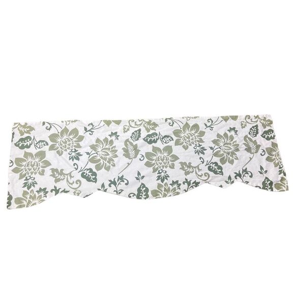Curtain Chic, Inc. Green Floral Print Curtain Size 50” x 16” - Picture 1 of 10
